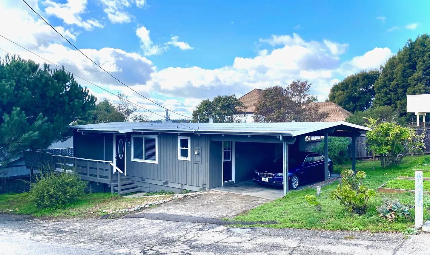 7 Windemere Ln photo 1