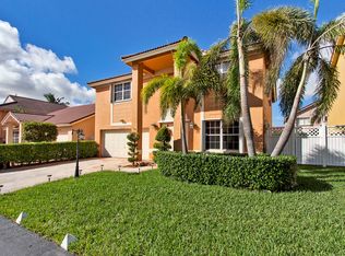 18804 NW 79th Way, Hialeah, FL 33015