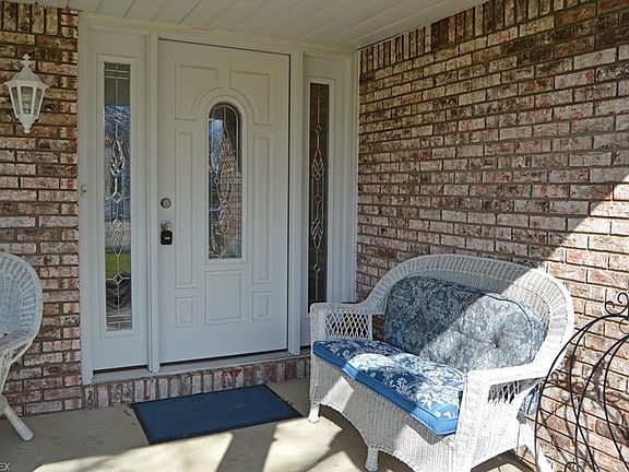 2nd image of 20752 Sandalwood Ln