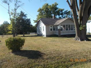 1715 S 34th Pl, Decatur, IL 62521