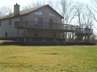 641 Winterton Rd, Bloomingburg, NY 12721