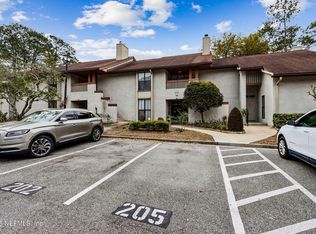 205 BRANCH WOOD Lane #205, Jacksonville, FL 32256