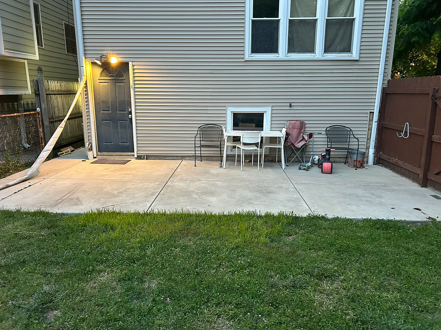 2 bed, 1600 sqft, $2,500 — Photo 3