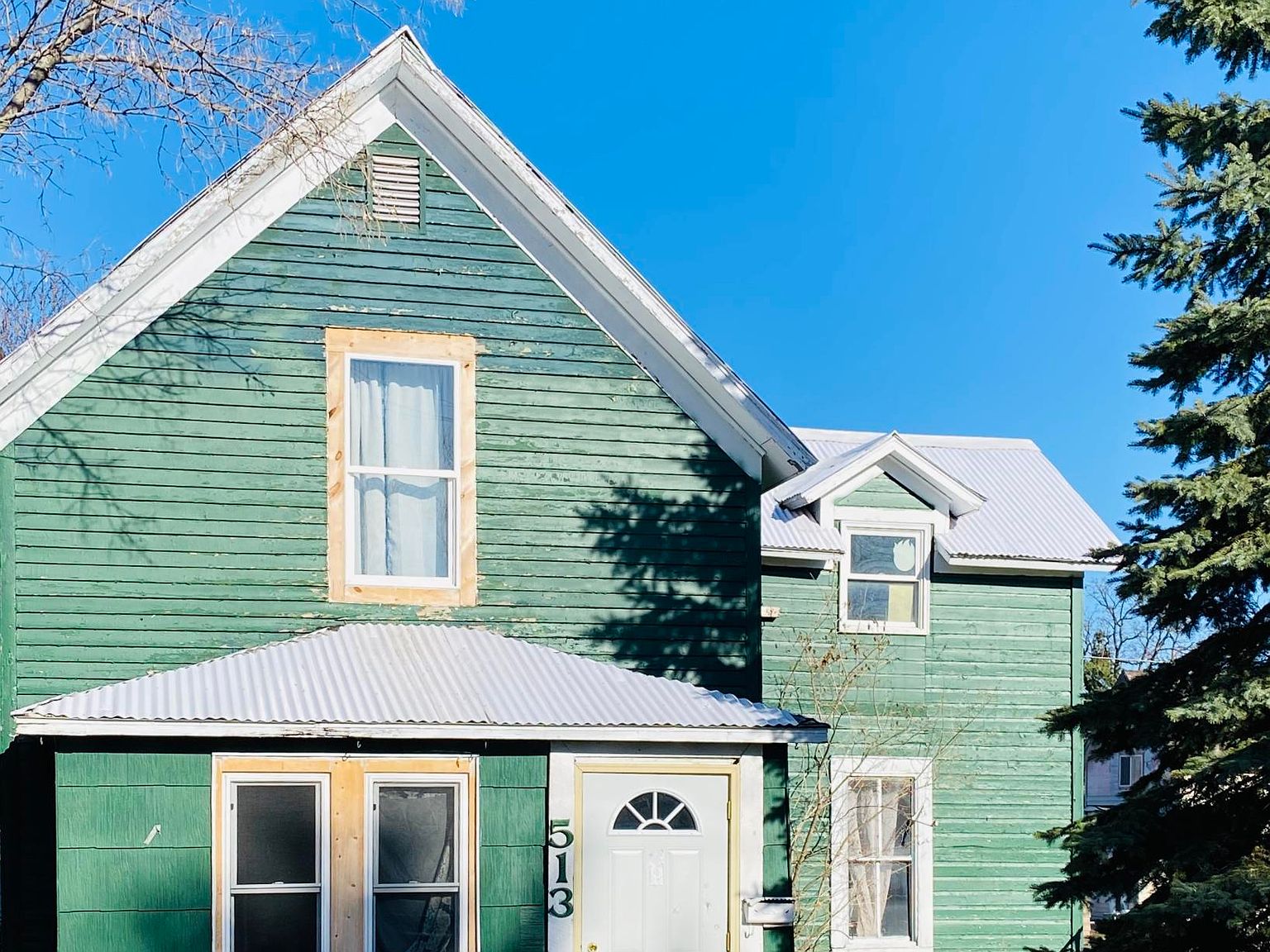 513 Bowling Ave Detroit Lakes Mn 56501 Mls 20 33498 Zillow