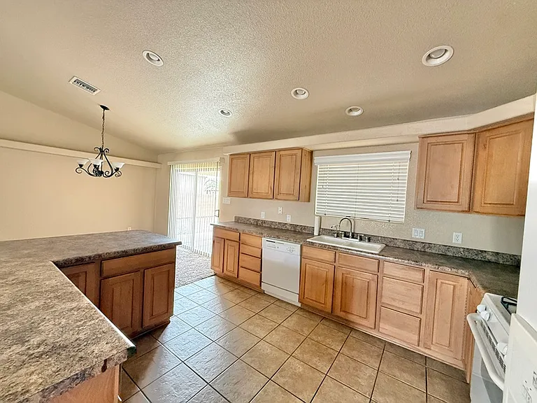 10608 S Avenida Canela — Photo 18