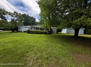 125 Martindale Ct, Saylorsburg, PA 18353