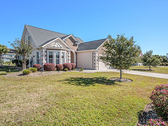 3rd image of 1479 Coventry Rd.