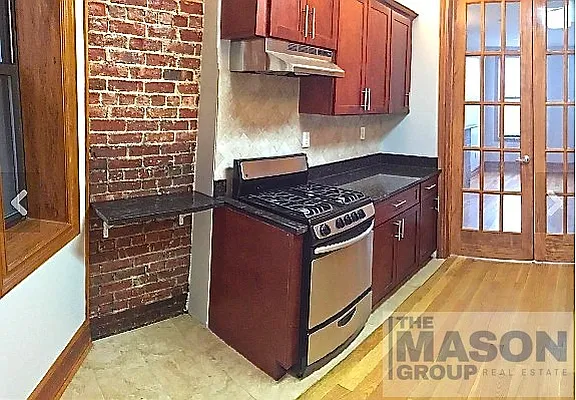 Rented by Mason Group LLC | media 18