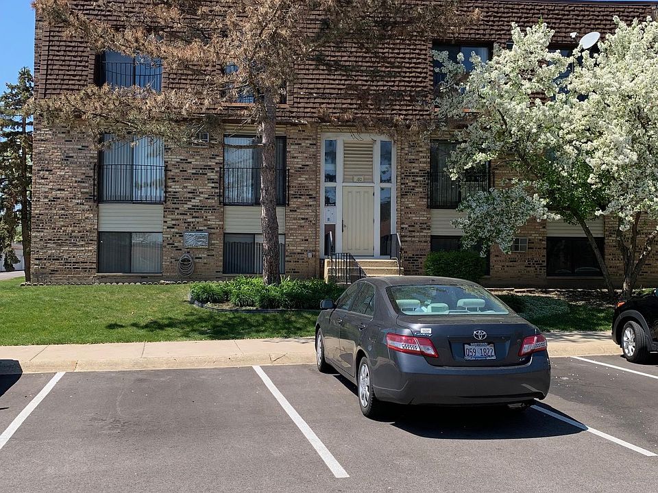 1st image of 182 Waters Edge Dr #102