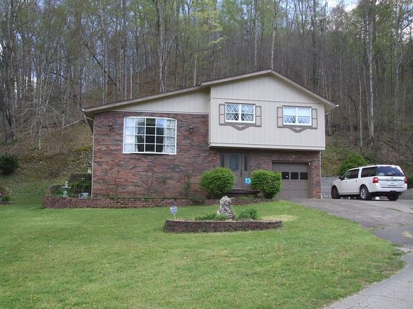 48 Paradise Acres, Hagerhill, KY 41222