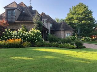 18 W Razorback Rd, Rogers, AR 72758