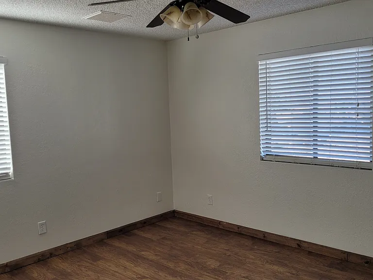2975 Dogwood Ct — Photo 7