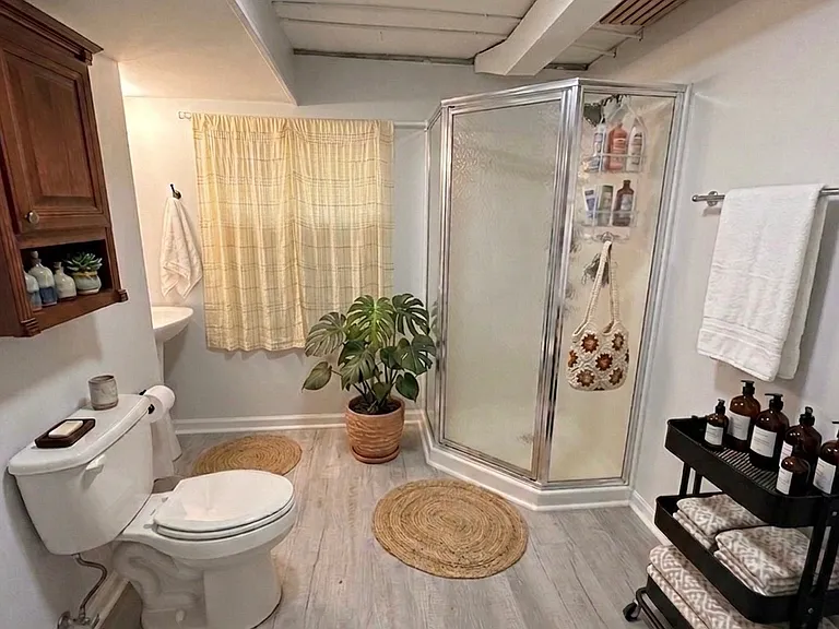 4636 Fairmont Ave — Photo 17
