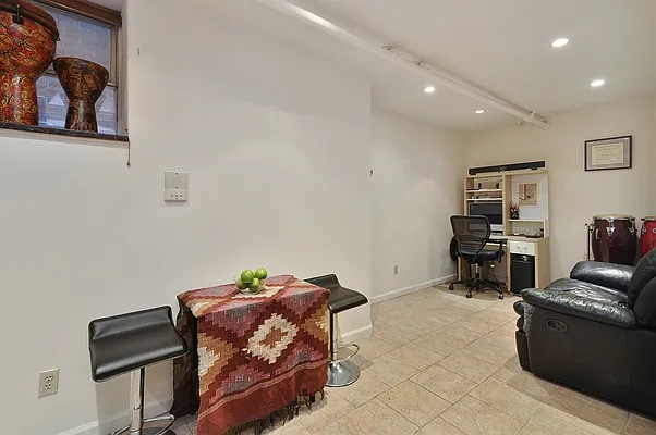 Sold by Corcoran | media 2