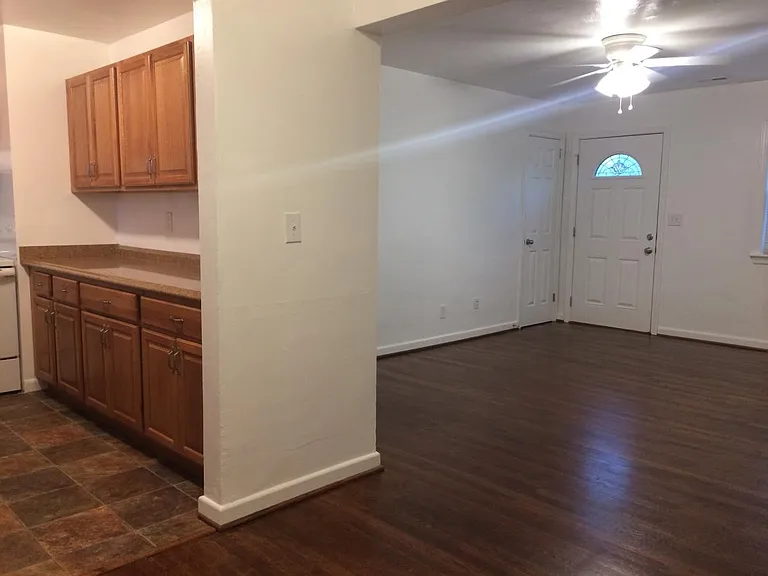 3468 Vivian St — Photo 8