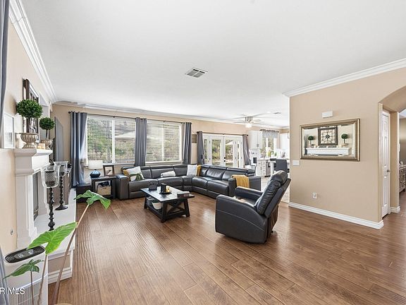 5th image of 2273 Rudolph Dr