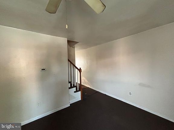 2nd image of 4926 Schaub Ave