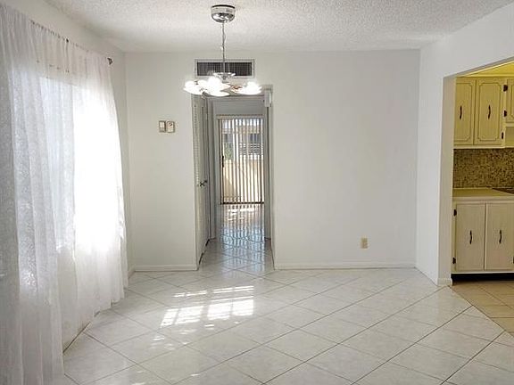 3rd image of 570 Normandy Ln #L