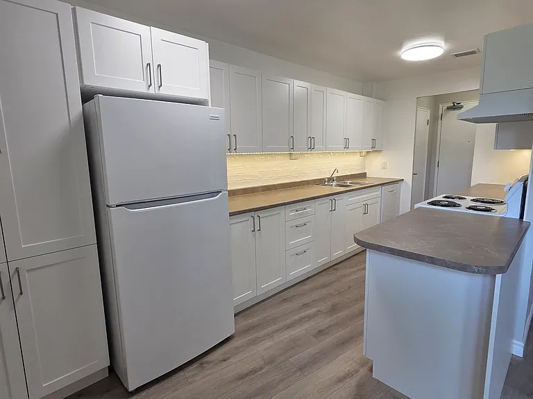 751 Pine St #109 — Photo 46