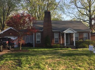 3005 Forest Dr, Alton, IL 62002