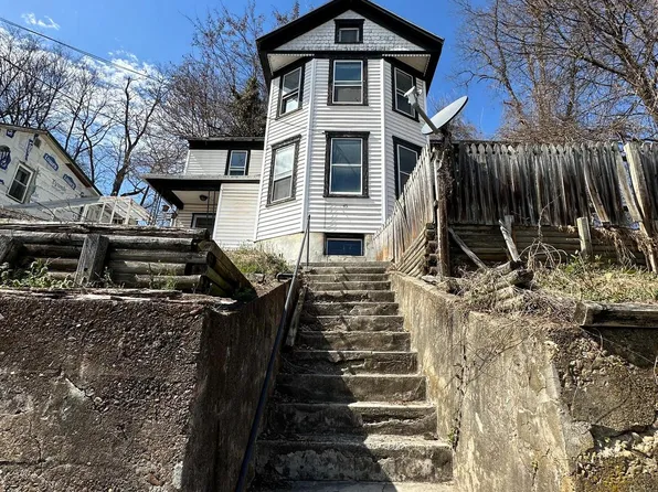 110 Knobley St, Ridgeley, WV 26753