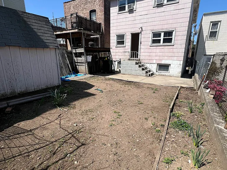 304 Columbia Ave #1 — Photo 13