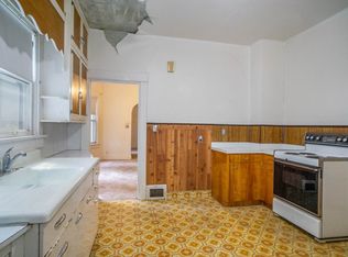 1931 S 14th St, Omaha, NE 68108
