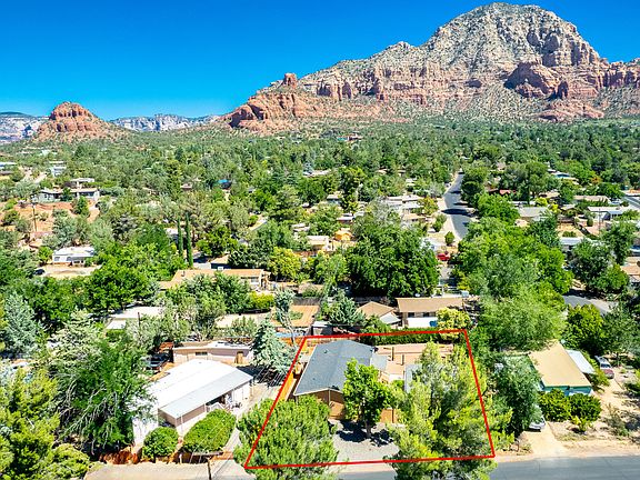 3rd image of 2620 HOOPER Drive