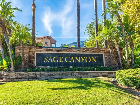2550 San Gabriel Way Unit 102, Corona, CA 92882