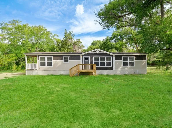 181 Lil Arkansas Rd, Bells, TX 75414