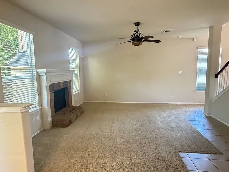 4907 Old Homestead St — Photo 5