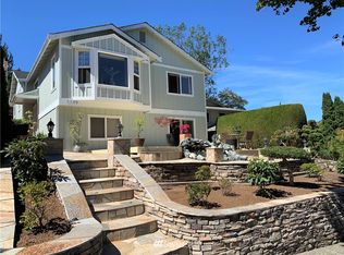 7765 12th Ave SW, Seattle, WA 98106