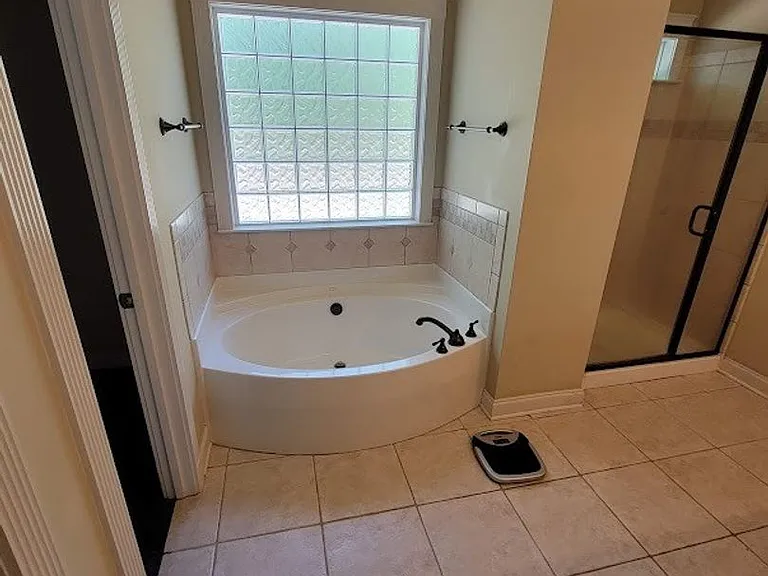 236 Ashland Oaks Dr — Photo 13