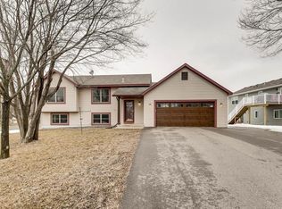 505 Northend Rd, Hudson, WI 54016