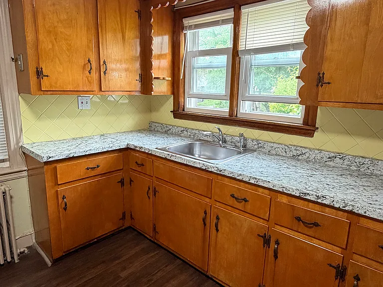 12 Curtis St #1 — Photo 12