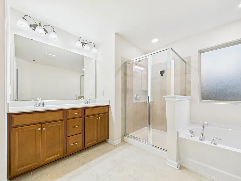 6005 Sweetbay Ln — Photo 15