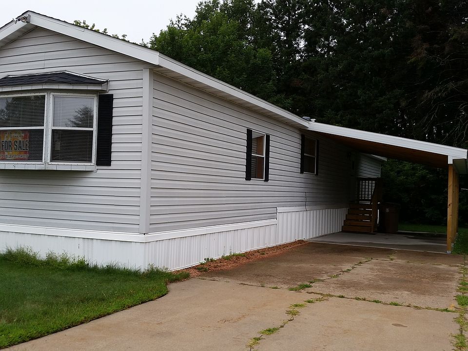 2nd image of 3200 Water Street #12