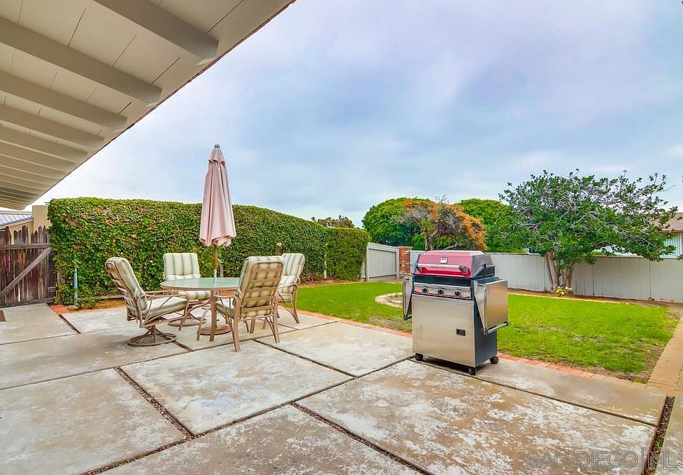 1st image of 3605 Liggett Dr