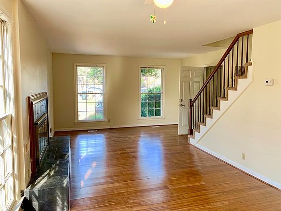 4th image of 179 Woodmont Blvd #B