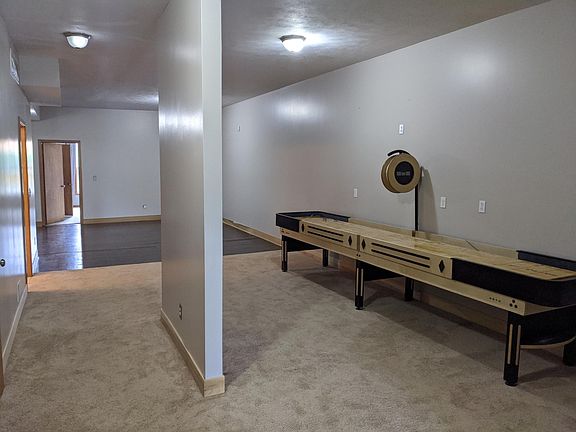 3rd image of 131 E Main Ave #1/2