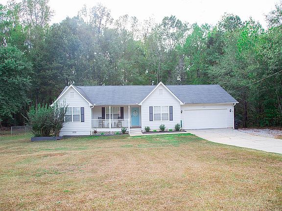 great flat front yard 