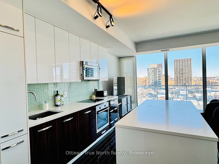 111 Champagne Ave S #908 — Photo 6