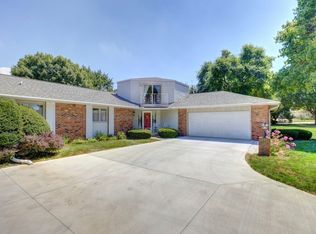3810 Fields South Ct #0, Champaign, IL
