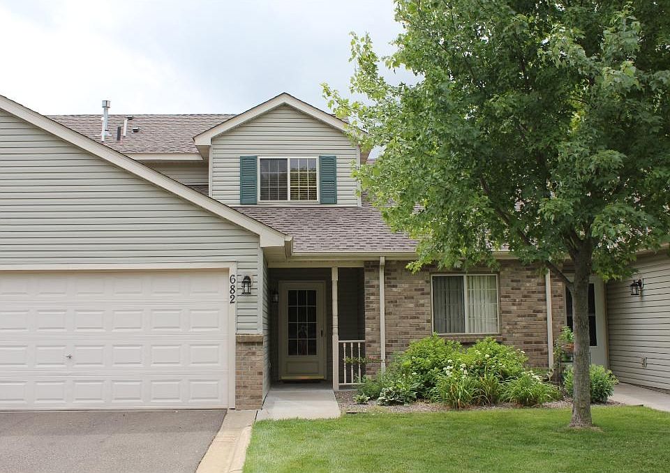 Front of home - double car garage!