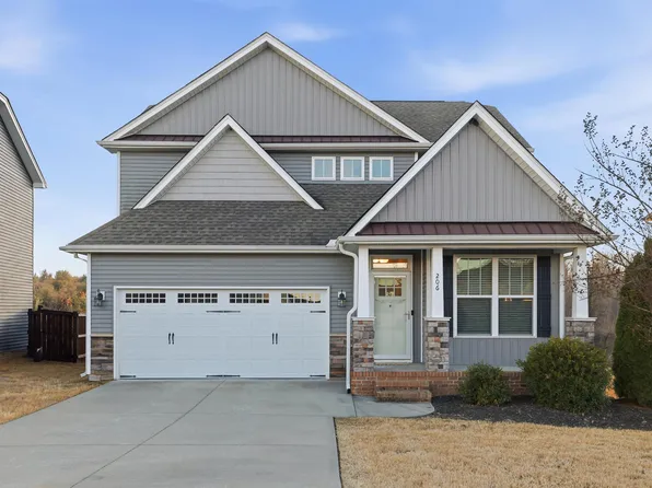 206 Clear Ct, Taylors, SC 29687