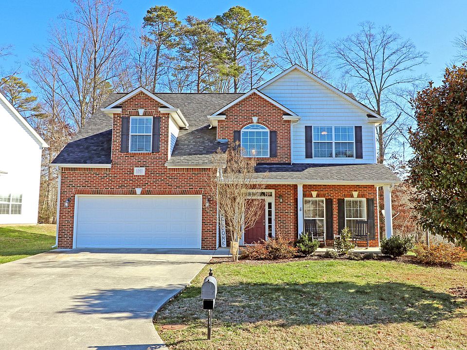 1st image of 1511 Crescent Oaks Ln