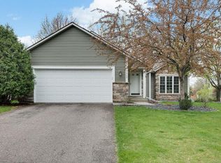 7117 Jenner Ln S, Cottage Grove, MN 55016