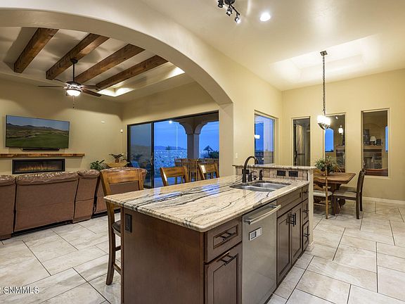 5th image of 3614 San Clemente Ave