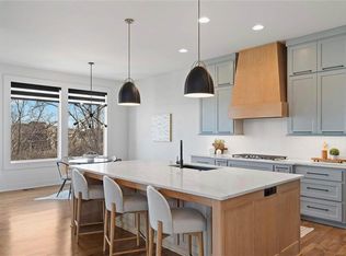 8181 Valley Rd, Lenexa, KS 66220