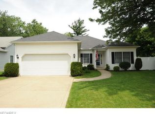23916 Beaumont Dr, North Olmsted, OH 44070